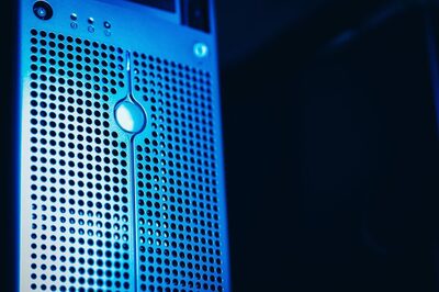 AWS Lambda MicroVMs extend runtime to 8 hours