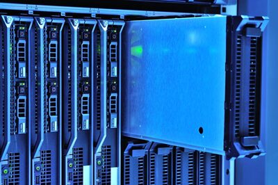 Australia’s cloud-first policy risks rushed migrations by mid-2026