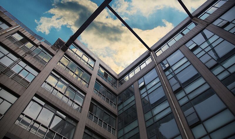 Google Cloud and Anyscale boost Ray Serve LLM performance on GKE